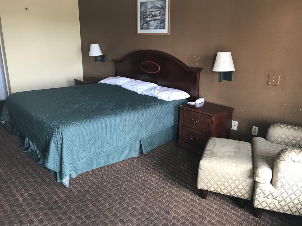 Relax Inn كانتون المظهر الخارجي الصورة